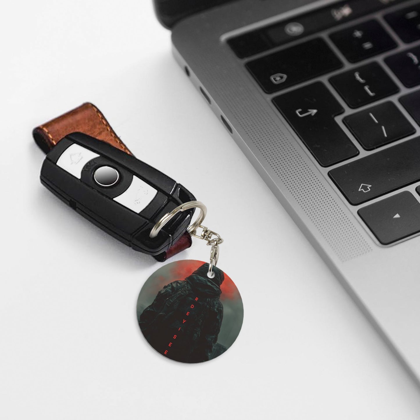 Dark - Style Trendy Silhouette Round Metal Keychain (Approx. 7cm×5cm×3cm )